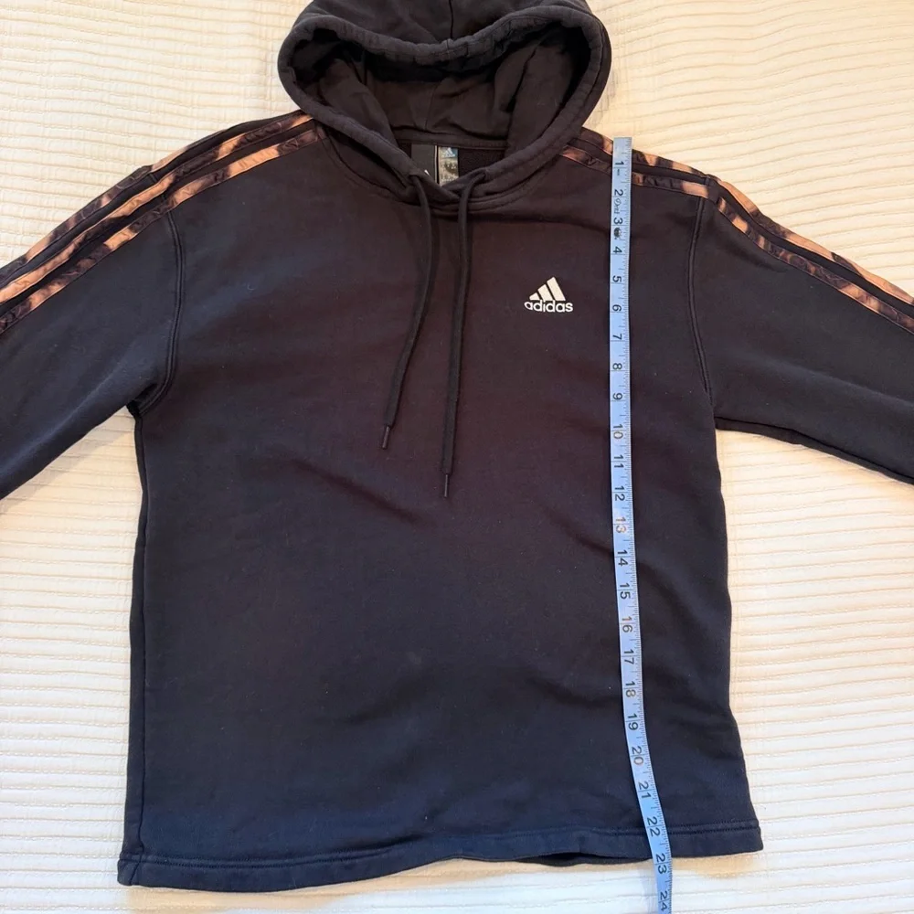 adidas Long Sleeve Printed 3 Stripes Fleece Pullover Youth Hoodie Size Medium